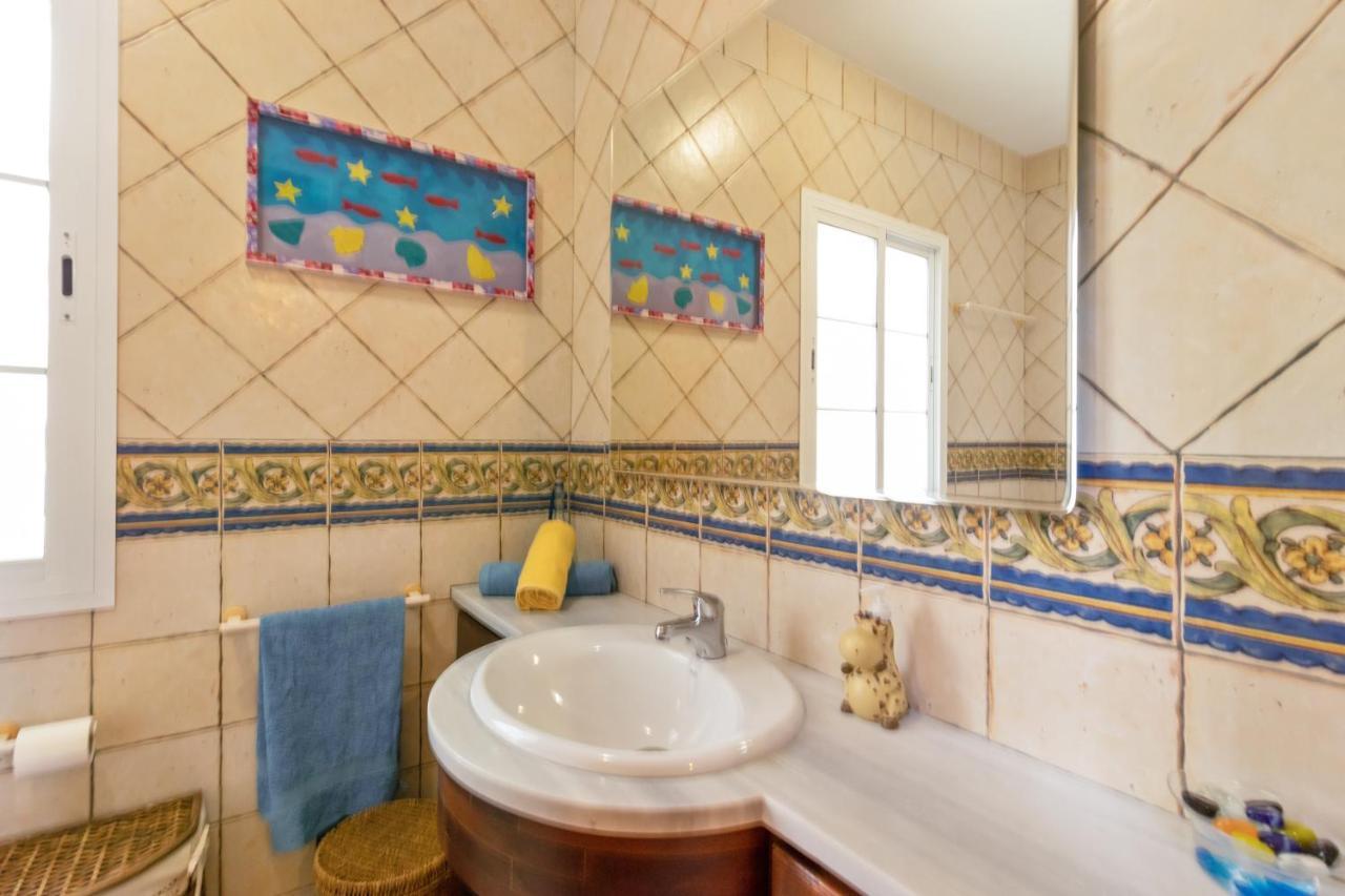 Villa Estilo Mediterranea Con Piscina, Jardin, Bbq Y Jacuzzi - Villa Bel Air Real Estepona Exterior photo